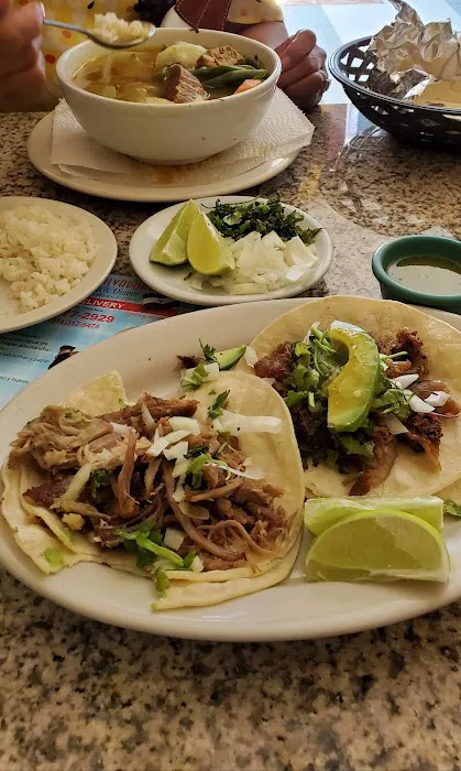 Restaurante Salvadoreño Picture 10