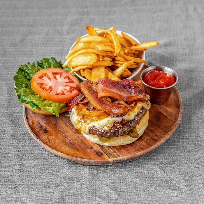 179 BAR AND GRILL Picture 7