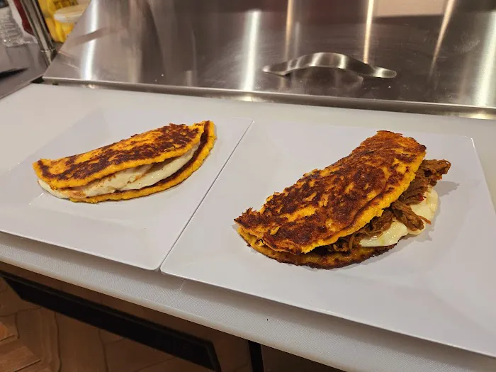 Al Toque Latin Cuisine Picture 9