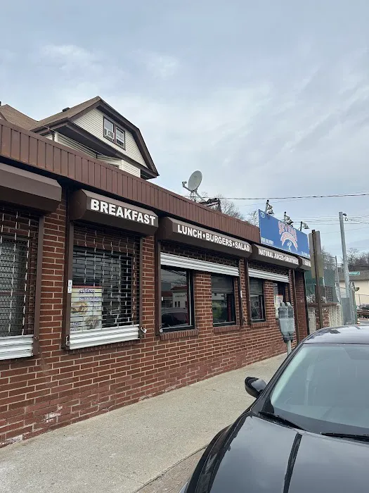 Sevens Luncheonette Picture 9