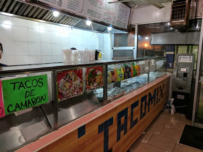Armando Tacos Picture 3