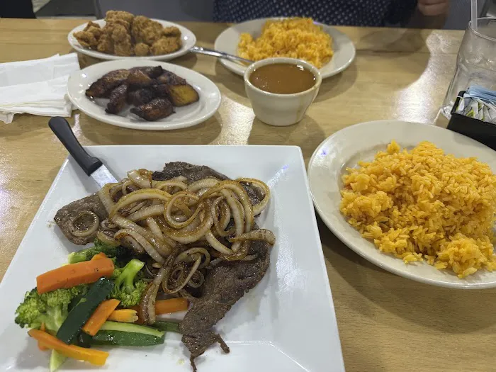 Caridad & Louie's Restaurant Picture 4
