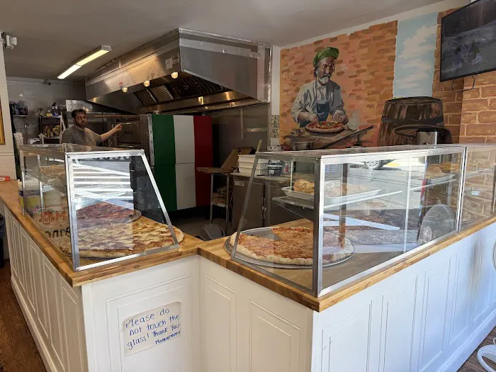Fazzino's Pizza Picture 7