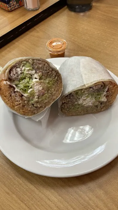 Taqueria El Chiltepin #2 Picture 9