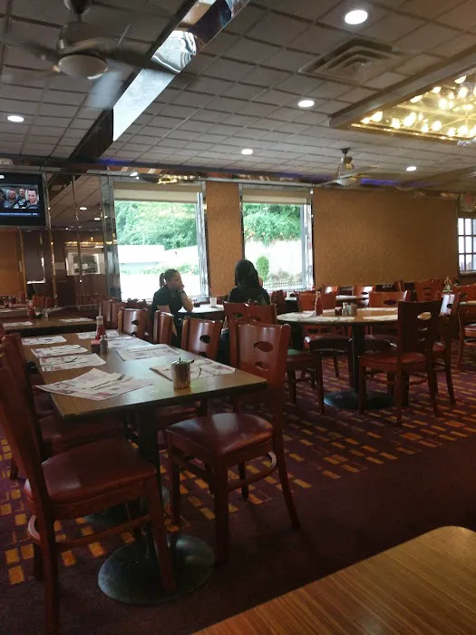 Broadway Diner Picture 7