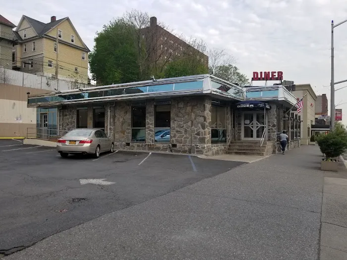 Broadway Diner Picture 8