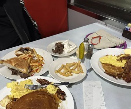 Broadway Diner