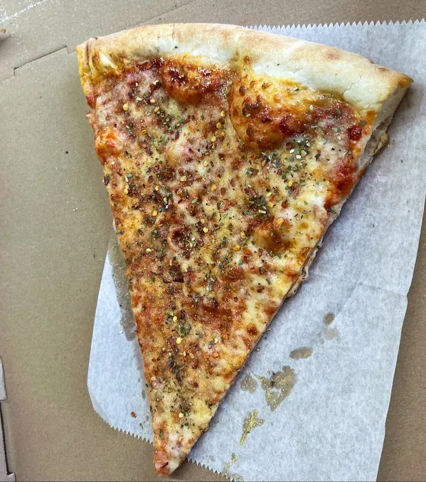 Gino's Pizzeria Picture 9