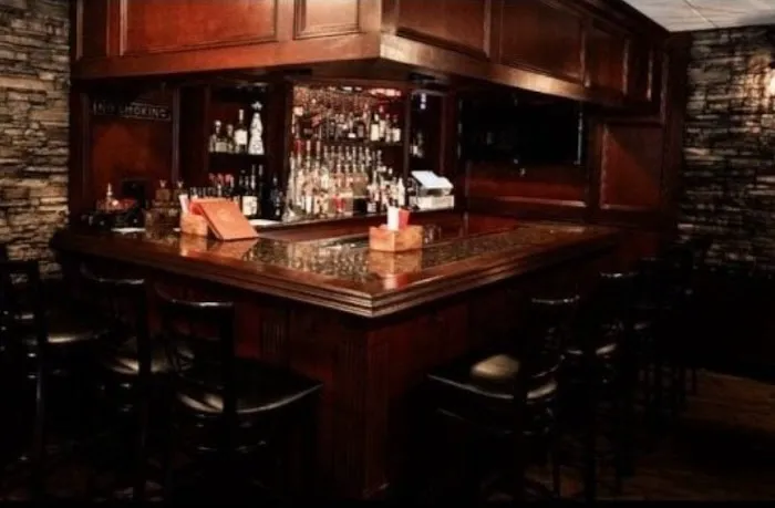 Leo's Italian Restaurant Picture 10