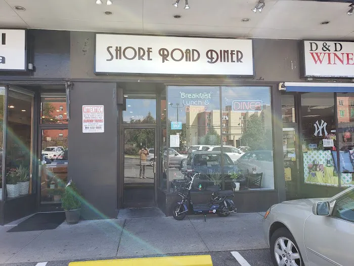 Shore Road Diner Picture 8