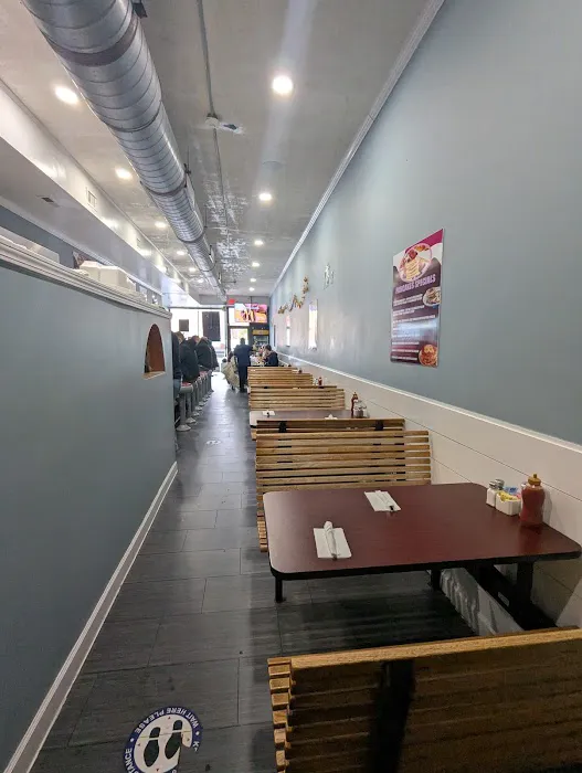 Shore Road Diner Picture 10