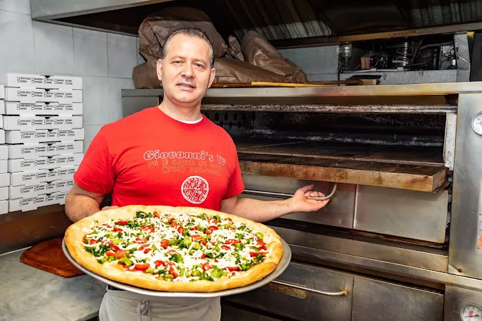 Giovanni's Pizza Picture 8