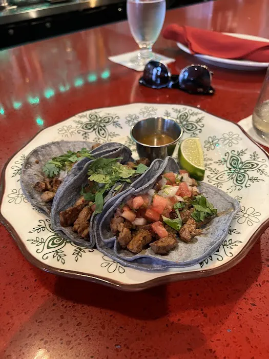 Guapo Mexican and Cuban Cuisine Picture 3