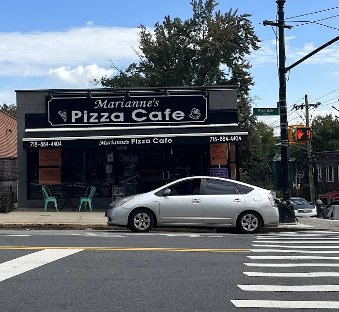 Marianne's Pizza Cafe Picture 8
