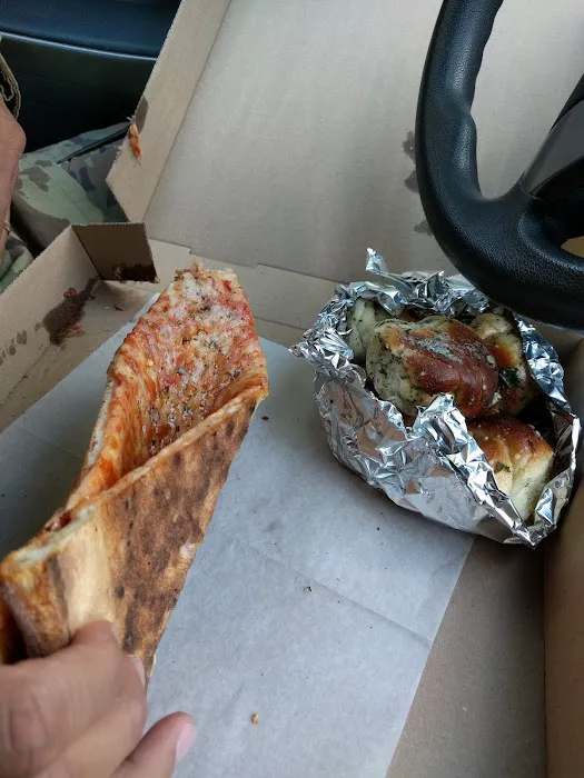 Nona's Pizza Picture 8