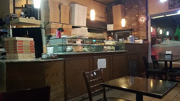 Nona's Pizza Picture 10