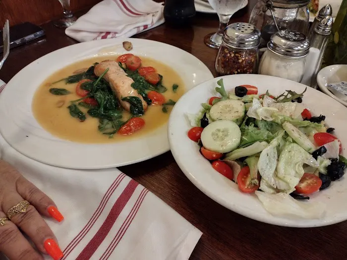 Silvio's Italian Restaurant & Pizzeria Picture 10