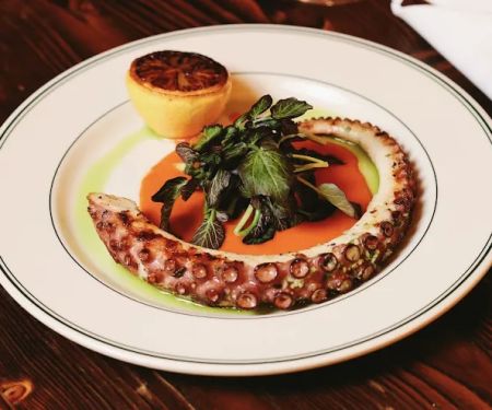 Arnaud Steak & Seafood