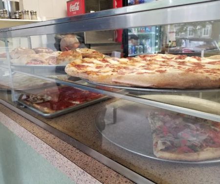 4 Corners Pizzeria