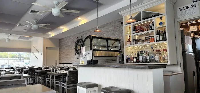 Lunello Restaurant Picture 1