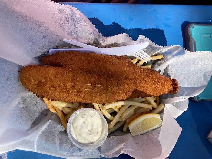 Leno's Clam Bar Picture 7