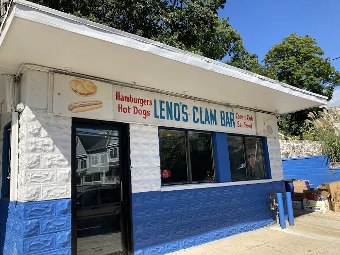Leno's Clam Bar Picture 9