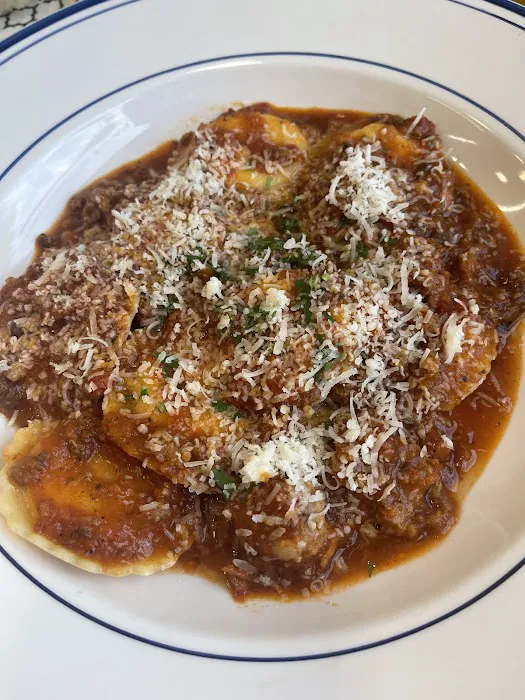 Bacione Pasta Shop Picture 6