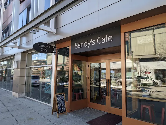 Sandys Cafe Picture 3