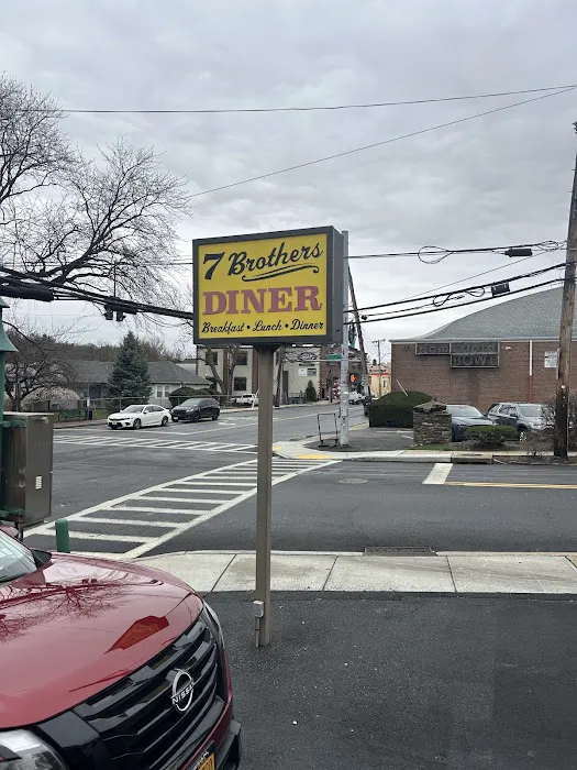 Seven Brothers Diner Picture 2