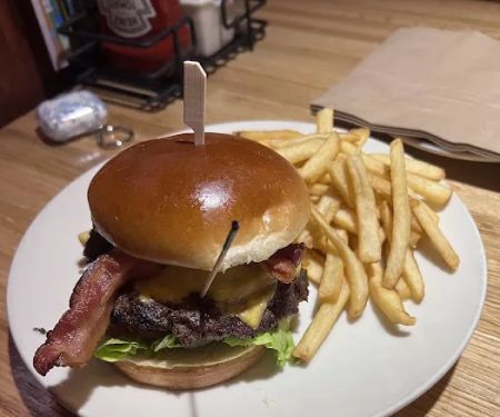 Applebee's Grill + Bar