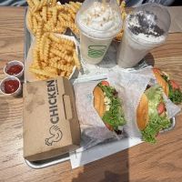 Shake Shack Ridge Hill ico