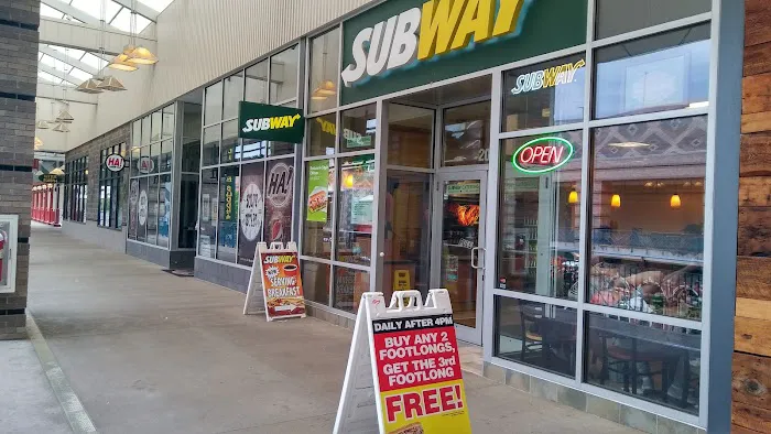 Subway Picture 6