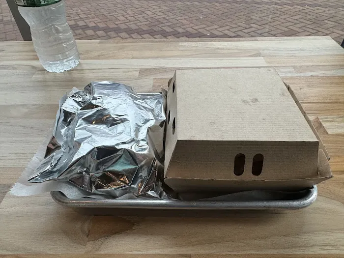Urge Burger Picture 9