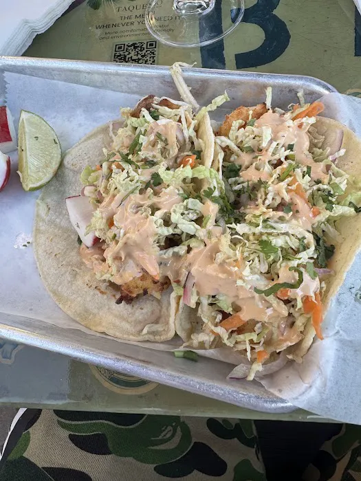 TaqueRio Taco Bar Picture 3