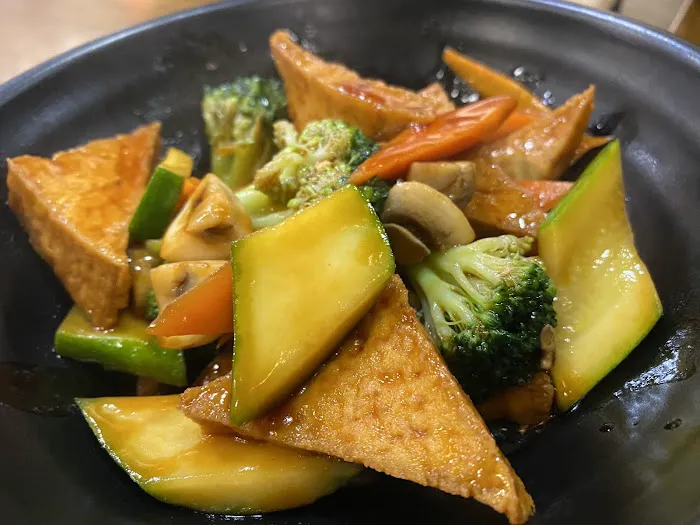 Sesame Chinese Kitchen Picture 2