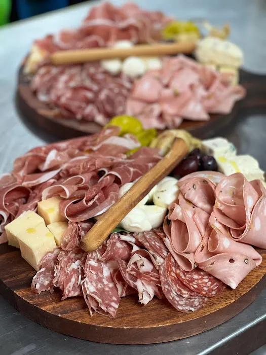 La Lanterna Restaurant Wine & Beer Garden Picture 10