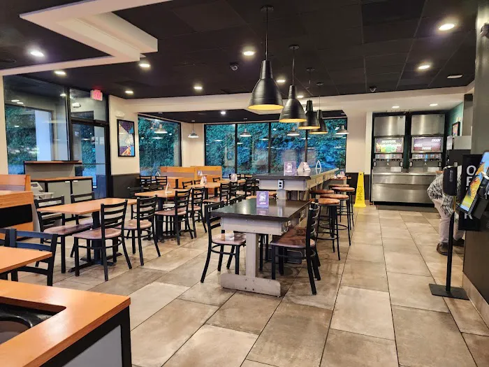 Taco Bell Picture 6