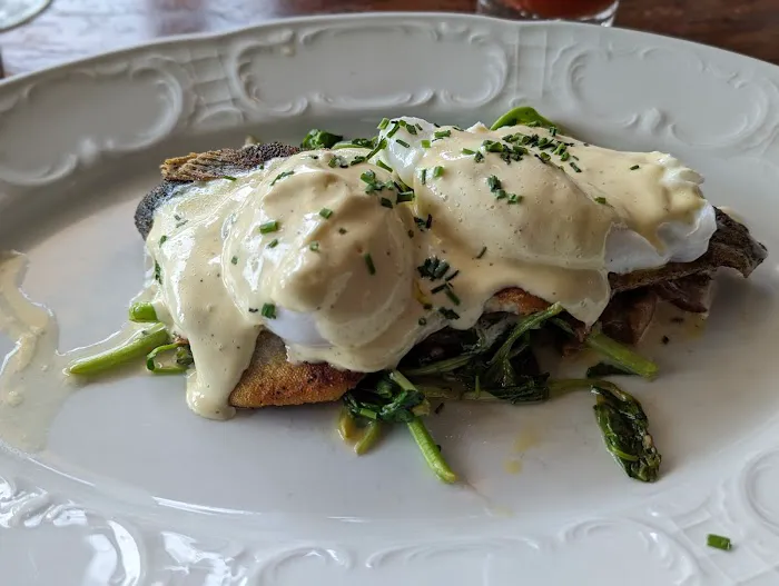 Saint George Bistro Picture 5