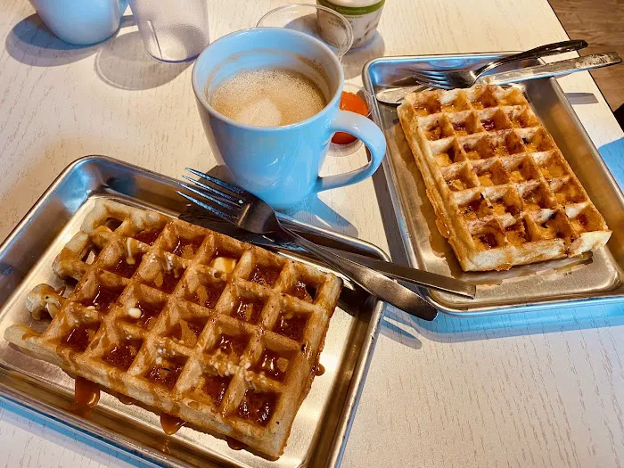 Wild Culture Waffles and Frozen Yogurt Picture 2