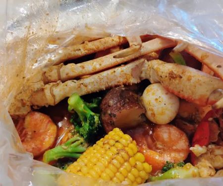 Hook & Reel Cajun Seafood & Bar