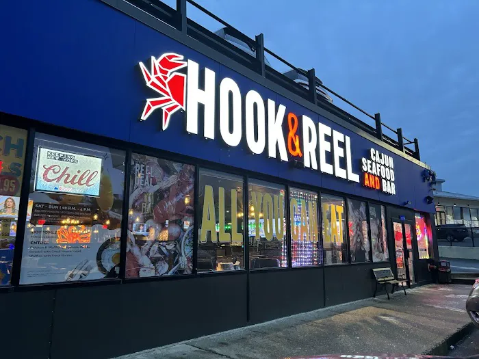 Hook & Reel Cajun Seafood & Bar Picture 3