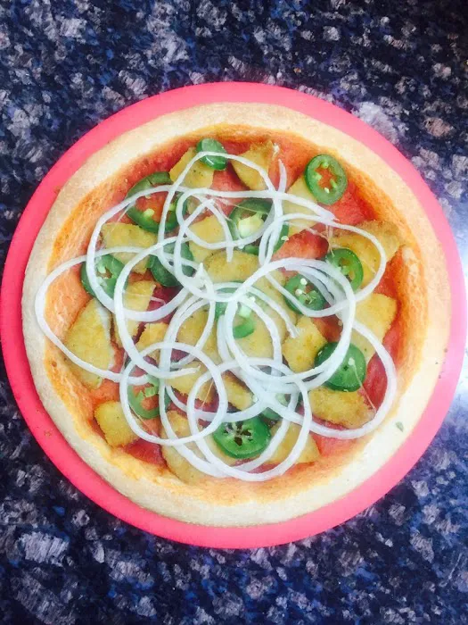 Singas Famous Pizza Picture 9