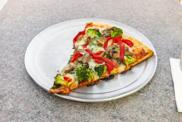 Catania's Pizzeria Picture 1