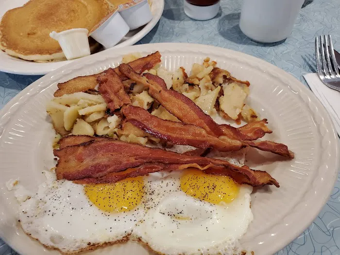 Dobbs Diner Picture 4