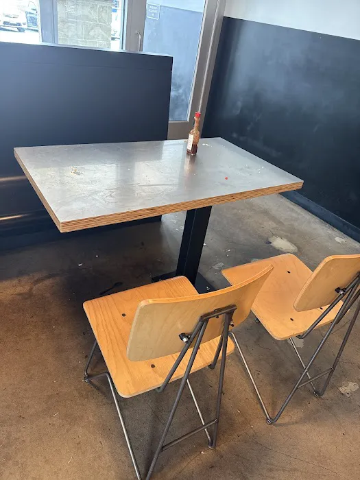 Chipotle Mexican Grill Picture 6