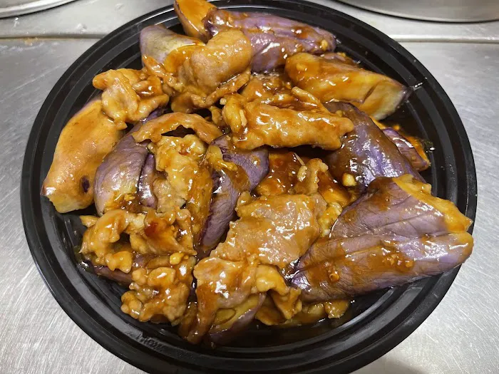 Golden Dragon Picture 1