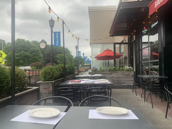 Pizza & Brew Scarsdale Picture 1