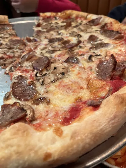 Pizza & Brew Scarsdale Picture 3