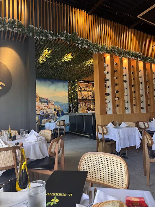 IL Sorrento Italian Restaurant Picture 7