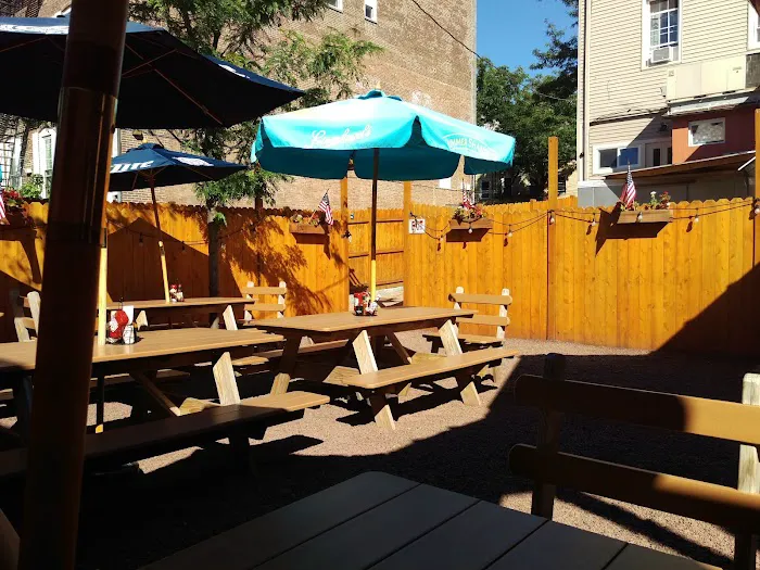 Doubleday's Restaurant & Bar Picture 2